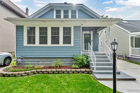 103 Potters Rd, Buffalo, NY 14220