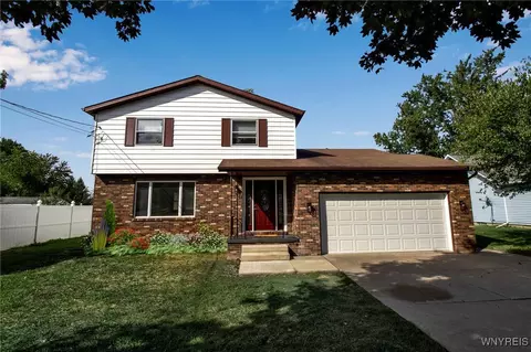 1588 Tuscarora Rd, Niagara, NY 14304