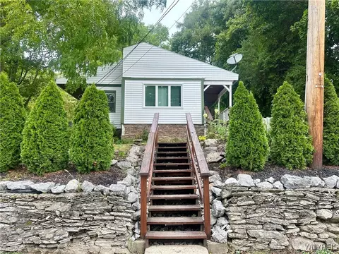 116 East Ave, Newstead, NY 14001