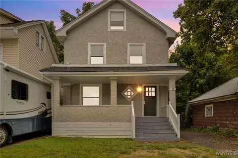 78 Paul Pl, Buffalo, NY 14210