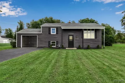5155 S Newstead Rd, Newstead, NY 14001