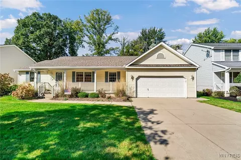 530 Homestead Dr, North Tonawanda, NY 14120