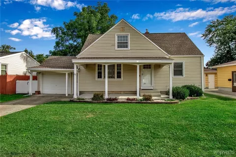 82 Coshway Pl, Tonawanda, NY 14150
