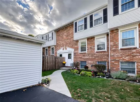 1344 Independence Dr, Evans, NY 14047