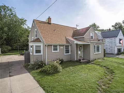 183 N Union Rd, Amherst, NY 14221