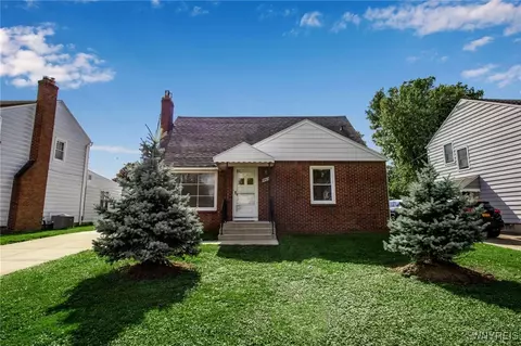 463 Thorncliff Rd, Buffalo, NY 14223