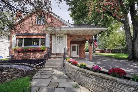 200 Catherine St, Amherst, NY 14221