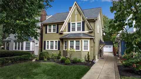 415 Voorhees Ave, Buffalo, NY 14216