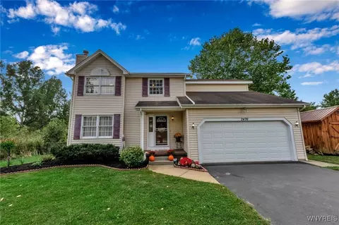 2476 Moore Rd, Ransomville, NY 14131