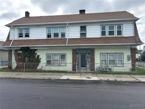 151 Esser Ave, Buffalo, NY 14207