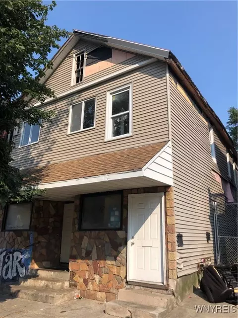 304 Breckenridge St, Buffalo, NY 14213