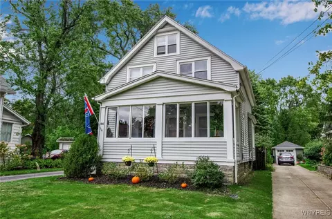 86 Chassin Ave, Amherst, NY 14226