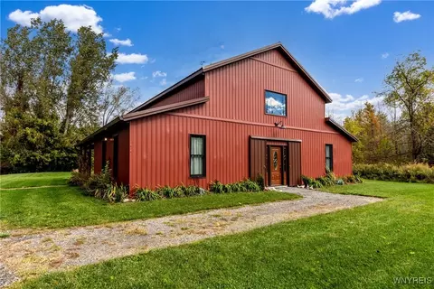 6319 Charlotteville Rd, Newfane, NY 14108