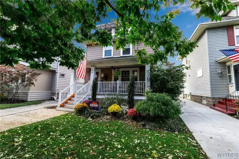 43 Argonne Dr, Kenmore, NY 14217