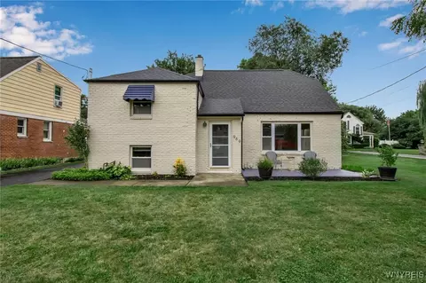 969 Delaware Rd, Buffalo, NY 14223