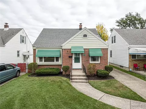 479 Maynard Dr, Amherst, NY 14226