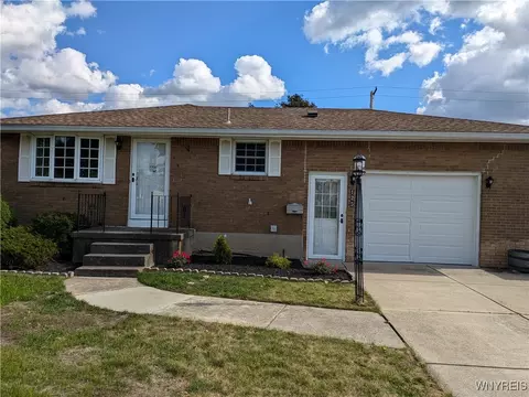 125 Saint Felix Ave, Cheektowaga, NY 14227