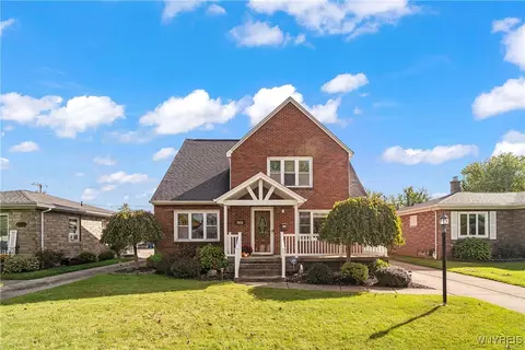 165 Carmen Rd, Amherst, NY 14226