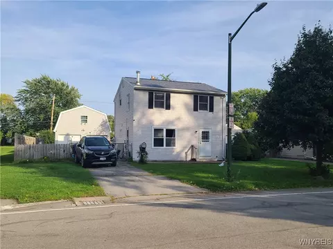 271 Buckeye Rd, Amherst, NY 14226