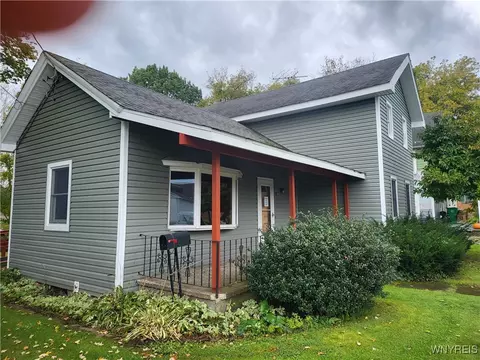148 Eaton St, Springville, NY 14141