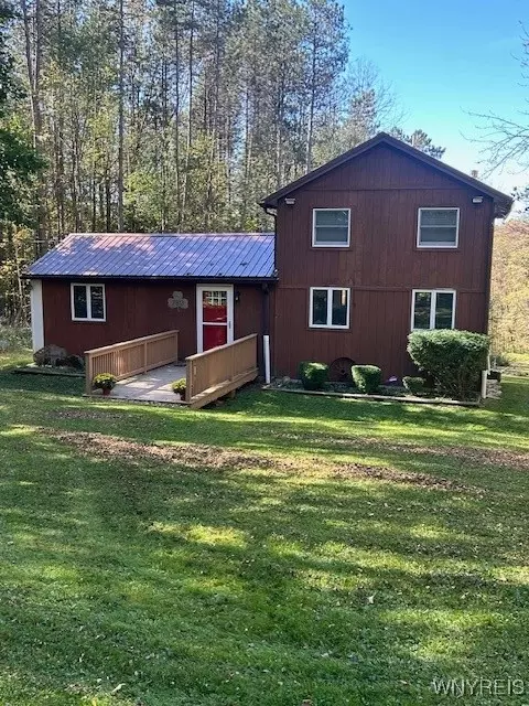 7813 Irish Hill Rd, West Valley, NY 14171