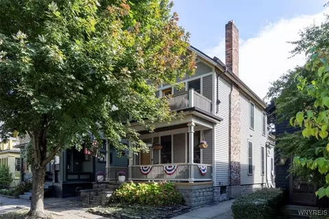 127 College St, Buffalo, NY 14201
