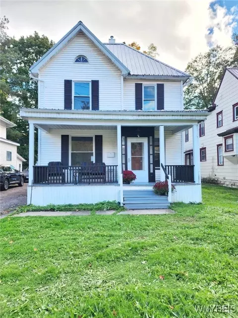 113 Broad St, Salamanca, NY 14779