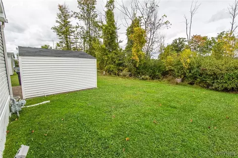 874 Thomas Ln, Evans, NY 14006 photo 34