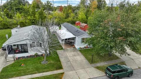 874 Thomas Ln, Evans, NY 14006 photo 37
