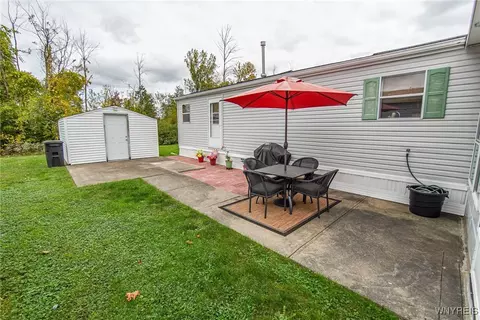 874 Thomas Ln, Evans, NY 14006 photo 29