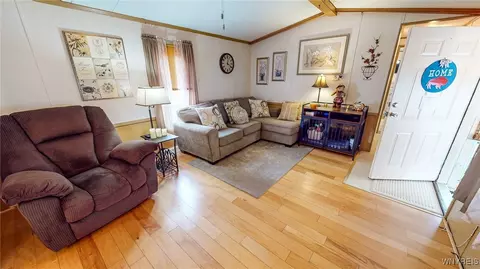 874 Thomas Ln, Evans, NY 14006 photo 12