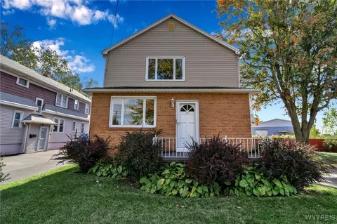 125 Beryl Dr, Cheektowaga, NY 14225