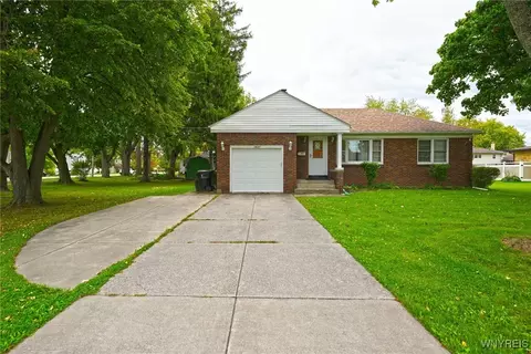 2821 Colvin Blvd, Tonawanda, NY 14150