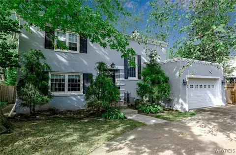 86 Dana Rd, Buffalo, NY 14216