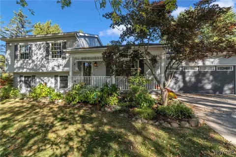 1943 N Forest Rd, Amherst, NY 14221