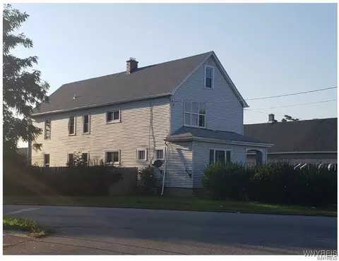 402 Shanley St, Cheektowaga, NY 14206