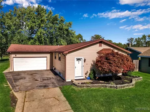 32 Joel Dr, Depew, NY 14043