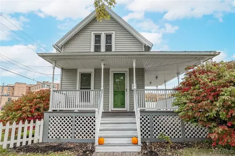211 North St, Batavia, NY 14020