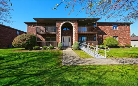 1187 Indian Church #4A, West Seneca, NY 14224