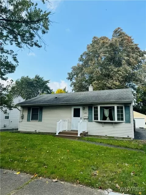 46 Steiner Ave, Tonawanda, NY 14150