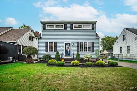 41 S Huxley Dr, Cheektowaga, NY 14225