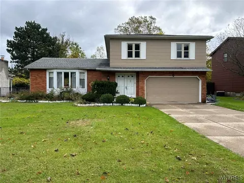 232 Presidio Pl, Amherst, NY 14221