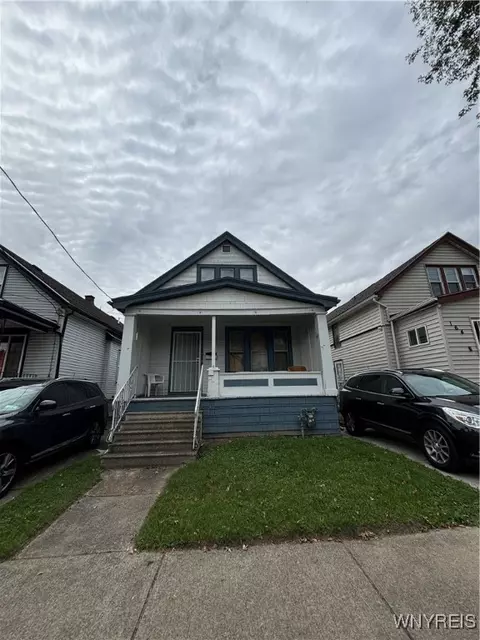 162 Fisher St, Buffalo, NY 14215