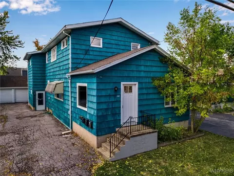 14 Grattan St, Cheektowaga, NY 14206