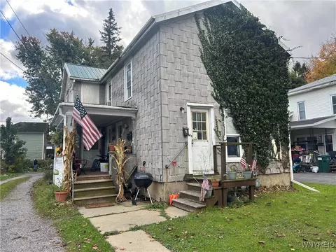 24 North St, Attica, NY 14011