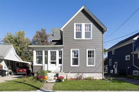 31 Catherine St, Tonawanda, NY 14150