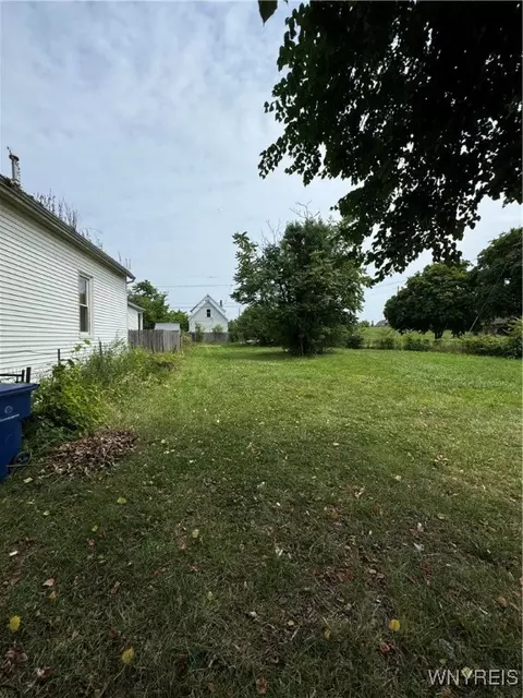 802 S Division St #N, Buffalo, NY 14210