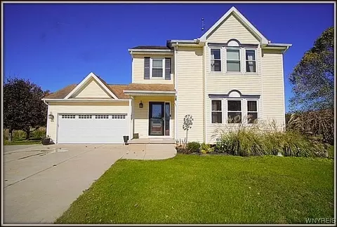 497 Sumner Rd, Darien, NY 14036