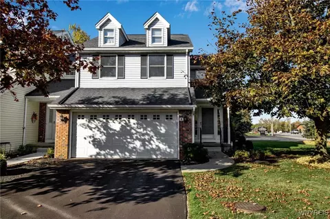 2 Hillcrest, West Seneca, NY 14224