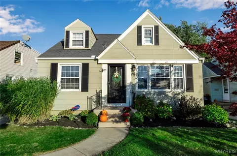 155 Pickford Ave, Buffalo, NY 14223